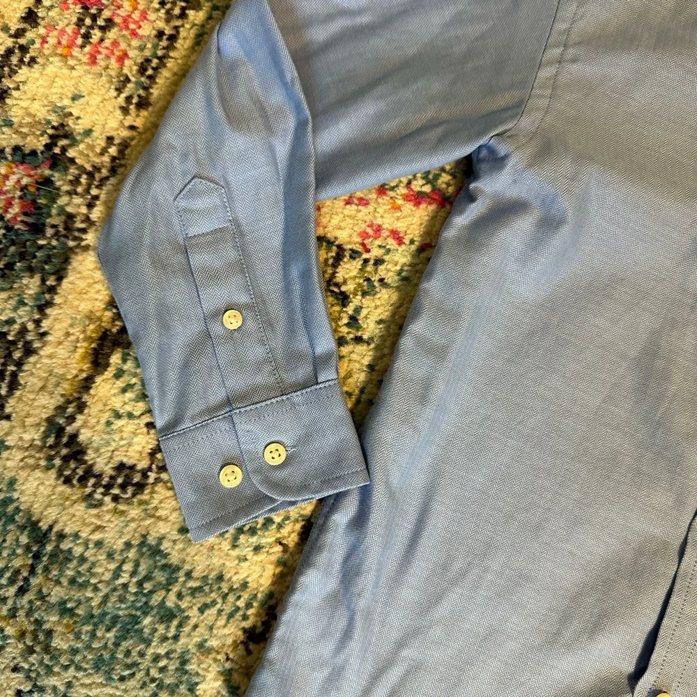 Cat & Jack Boy’s Blue Button Down Longsleeve Shirt